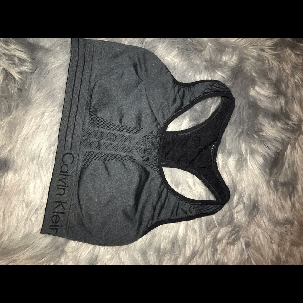 Calvin Klein sports bra 💘